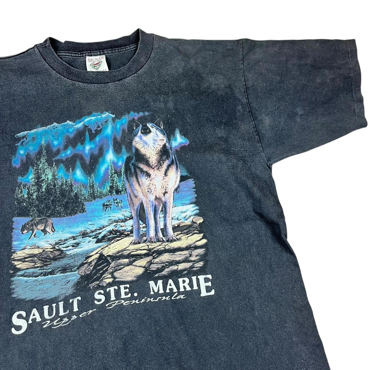 Souvenir Sault Ste. Marie, Canada, Howling Wolf T-shirt