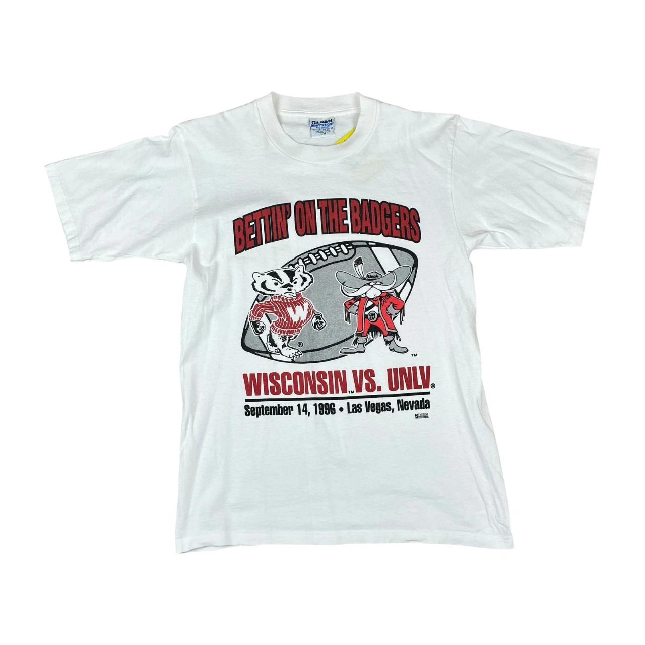 Match Tee Wisconsin vs UNLV College Football T-shirt (1996)