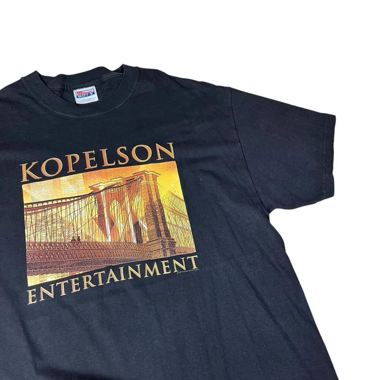 Rare Kopelson Entertainment Movie Production T-shirt with Films list including Eraser, Platoon, Falling Down & Seven
