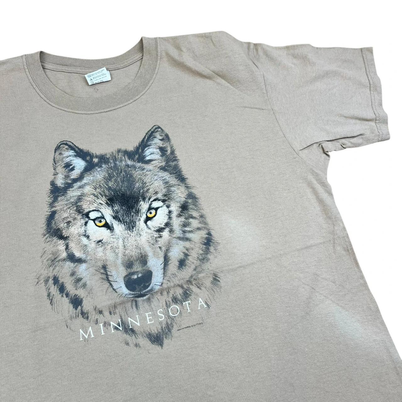 Minnesota Wolf with Glow in the Dark Eyes T-shirt